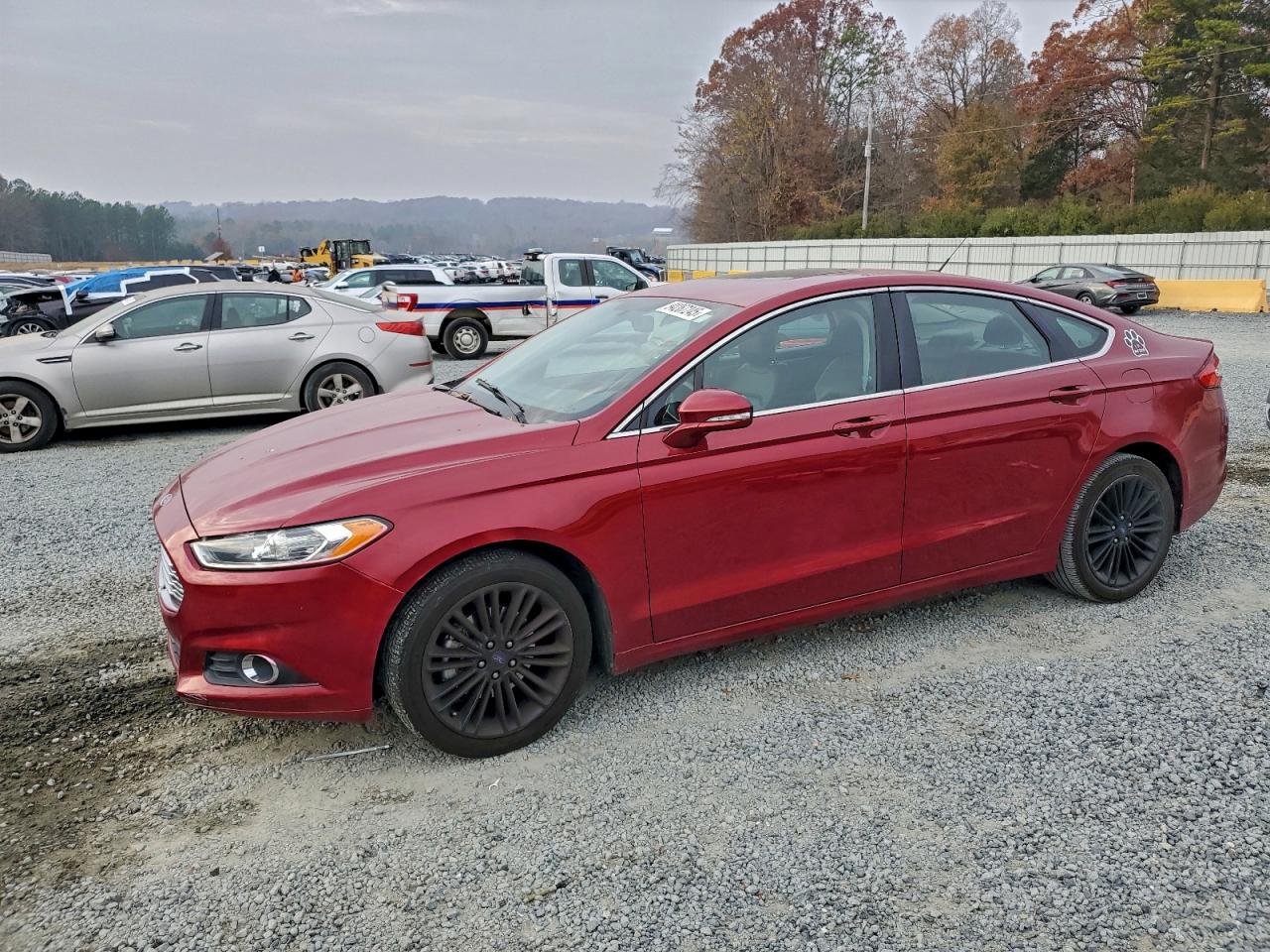 FORD FUSION SE