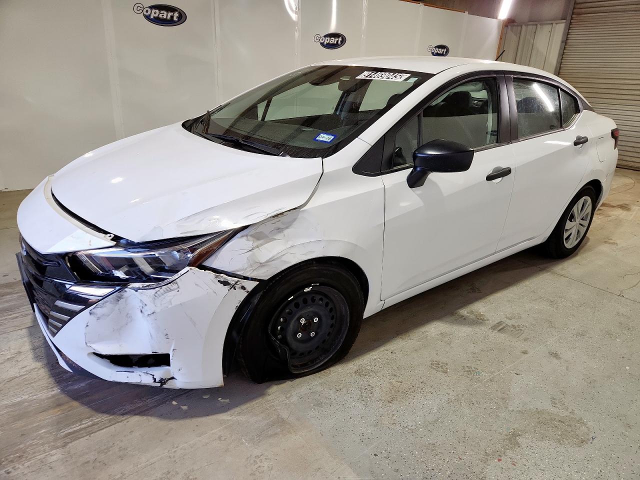 Lot #3309823159 2023 NISSAN VERSA S