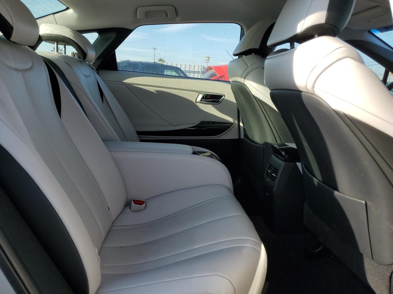 Lot #3285527291 2017 TOYOTA MIRAI