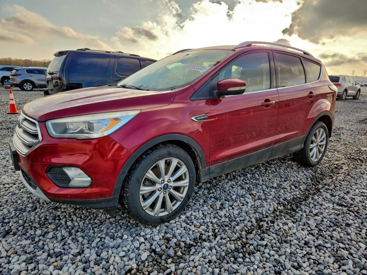 FORD ESCAPE TITANIUM