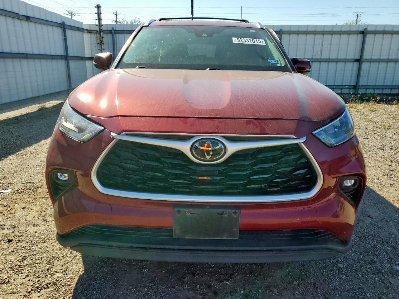 TOYOTA HIGHLANDER XLE