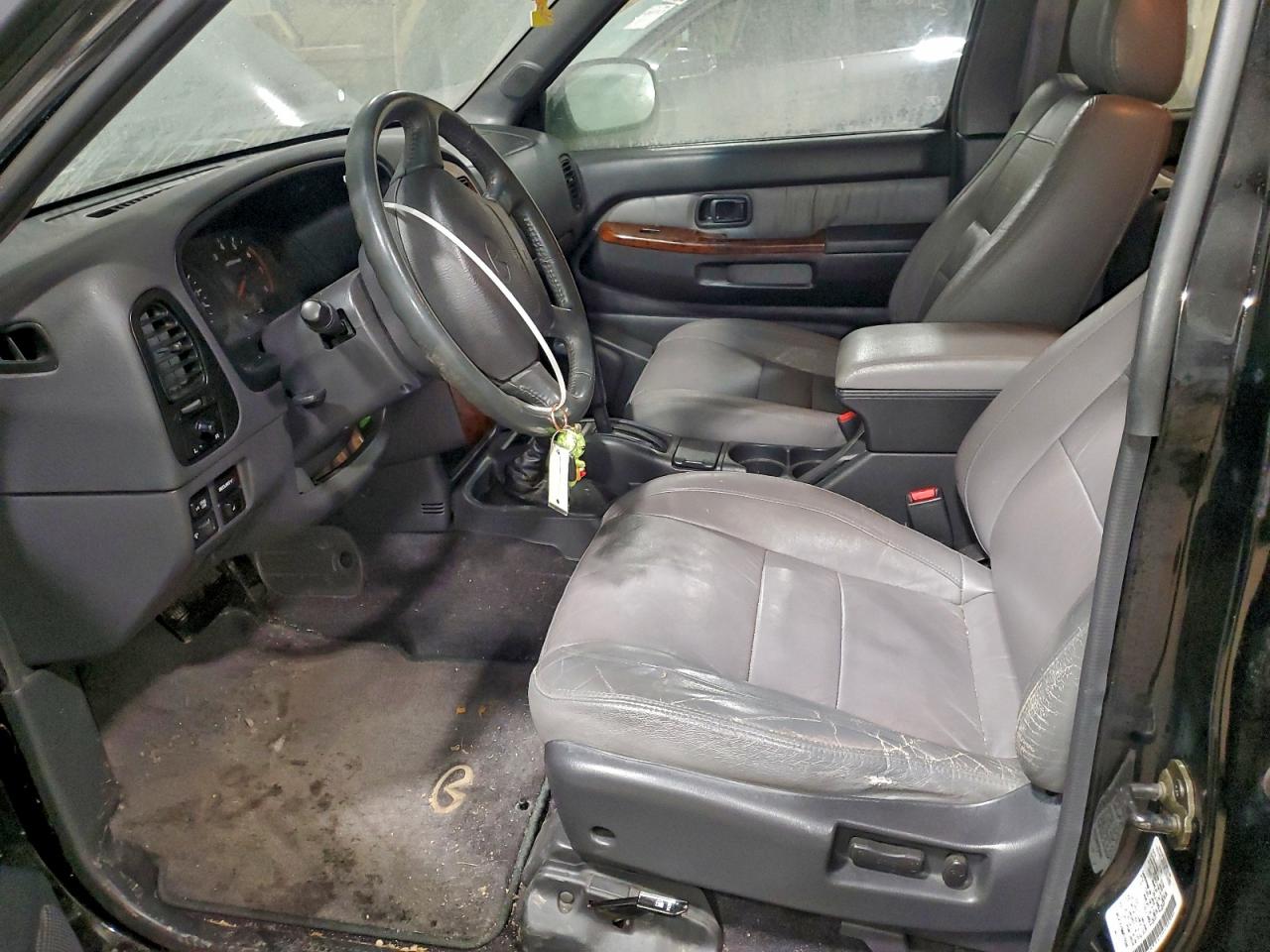 Lot #3294809757 1998 INFINITI QX4