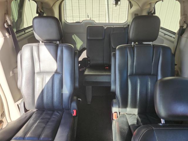 2012 CHRYSLER TOWN & COU - 2C4RC1CG3CR267284