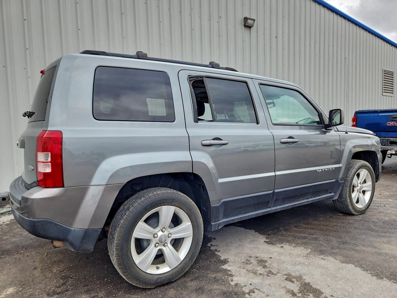 JEEP PATRIOT LATITUDE