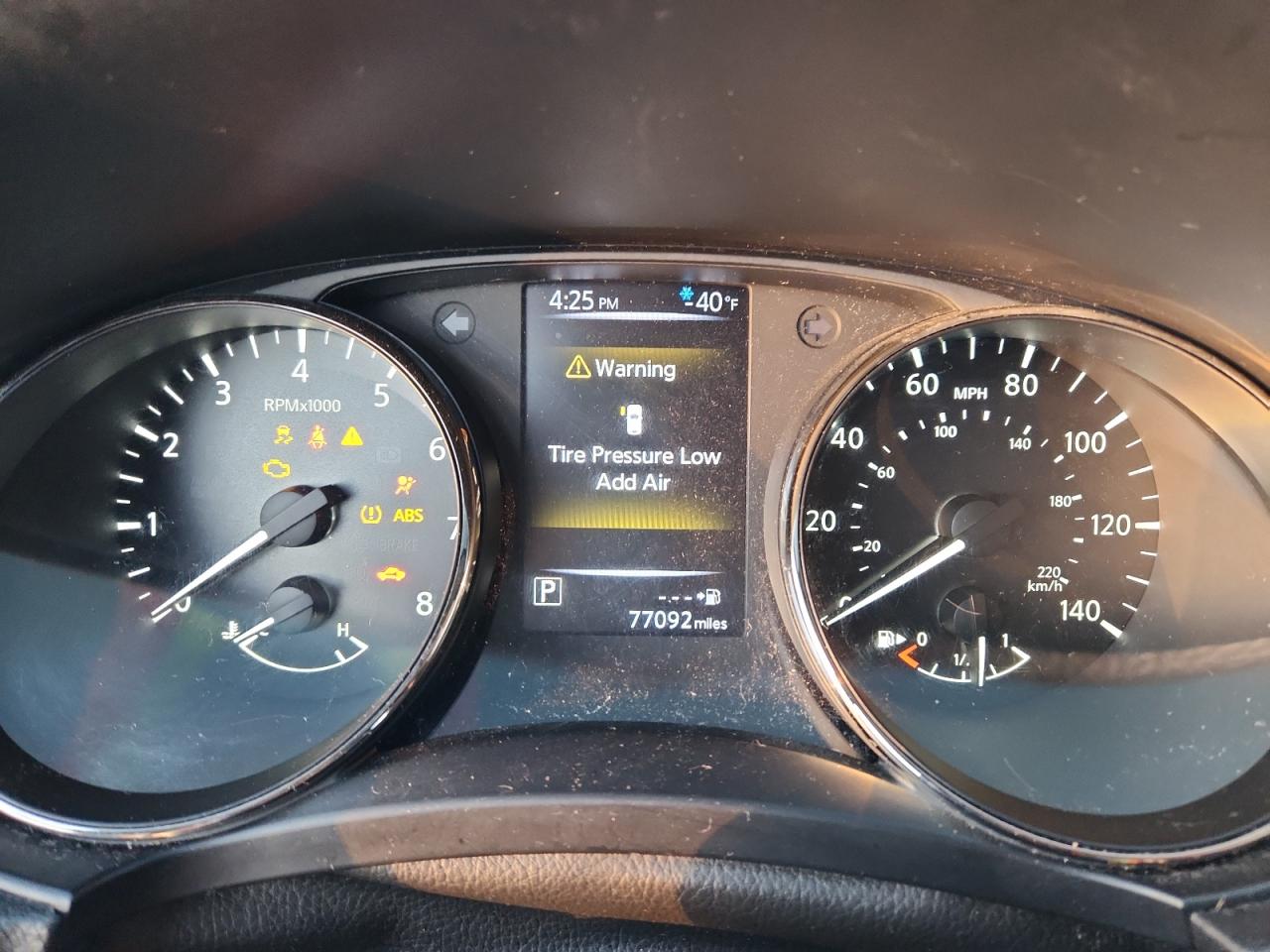 NISSAN ROGUE SPORT S