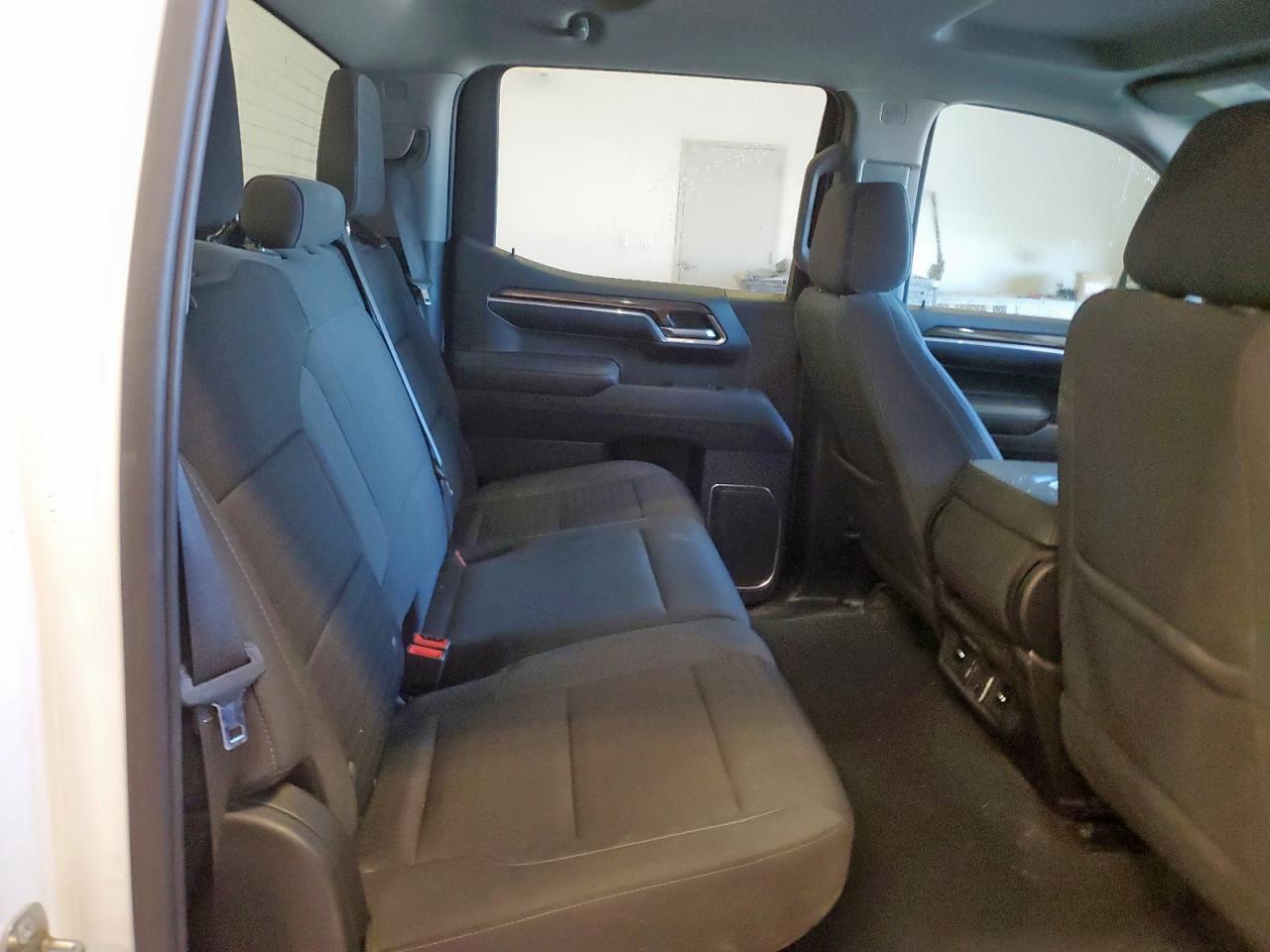 CHEVROLET SILVERADO K1500 LT