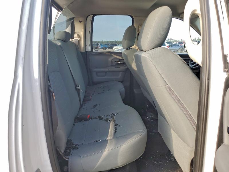 2016 RAM 1500 SLT #3304657924