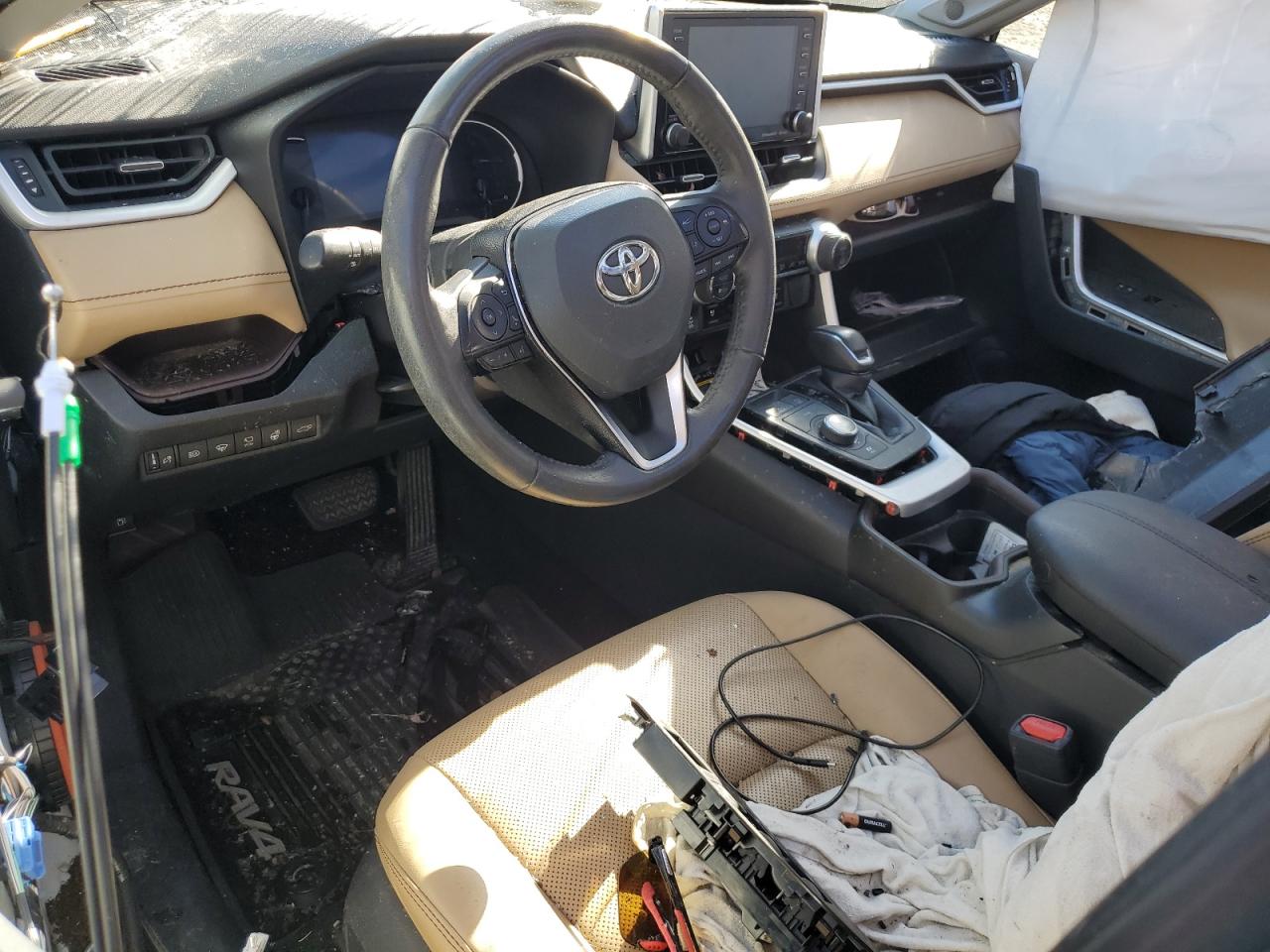 TOYOTA RAV4 LIMITED