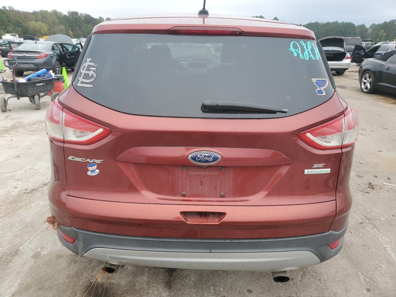 FORD ESCAPE SE