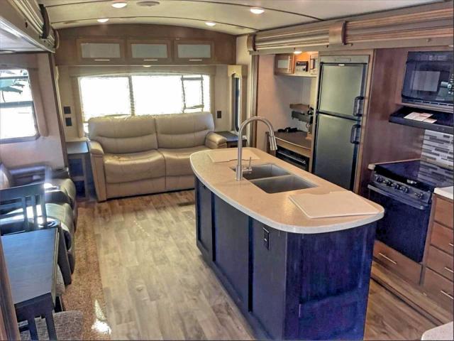 2019 KEYSTONE RV COUGAR XLI #3296987836