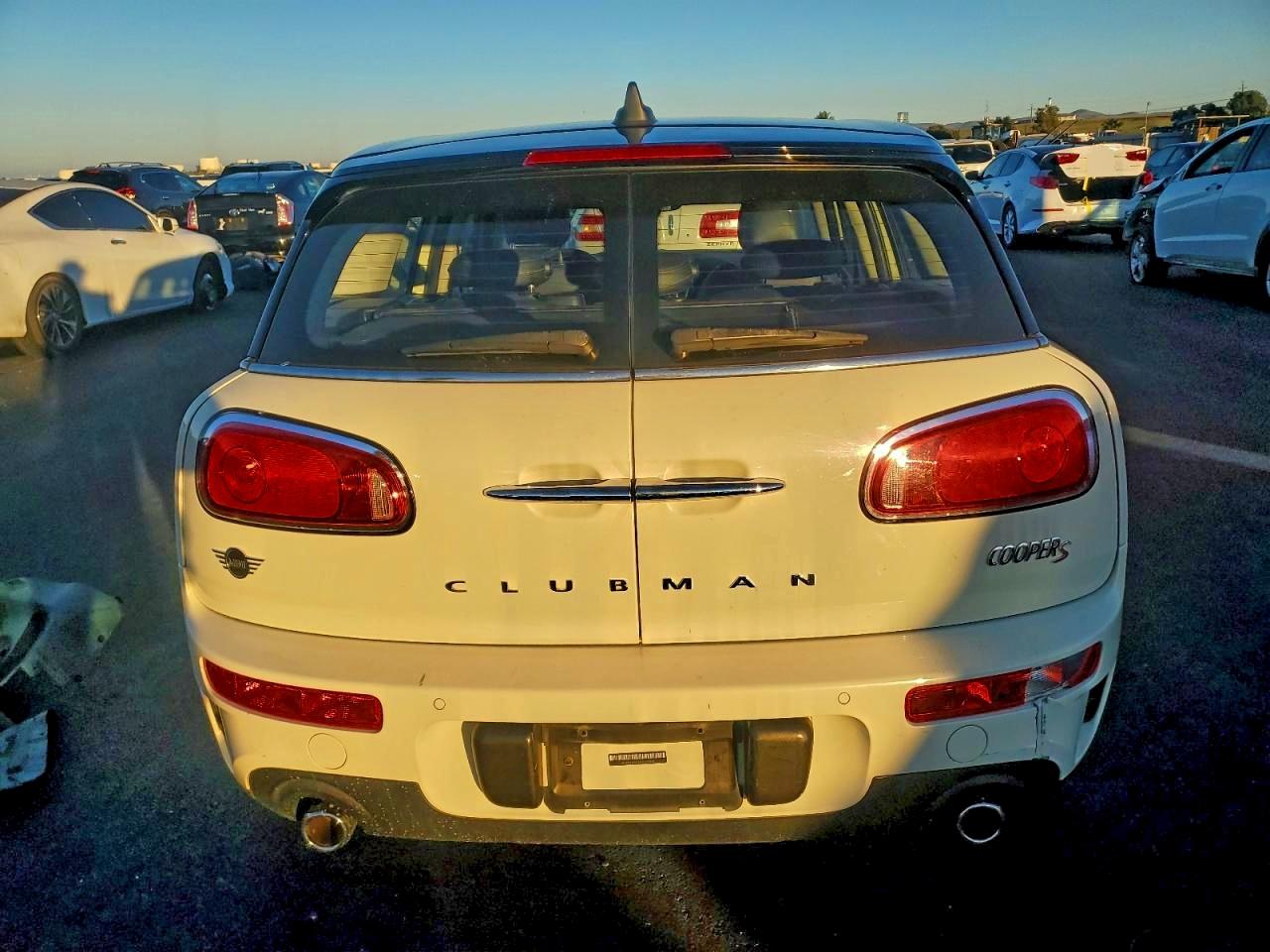 MINI COOPER S CLUBMAN