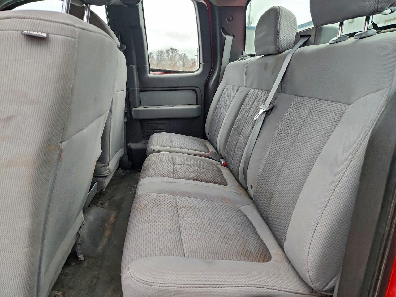 FORD F-150 SUPER CAB