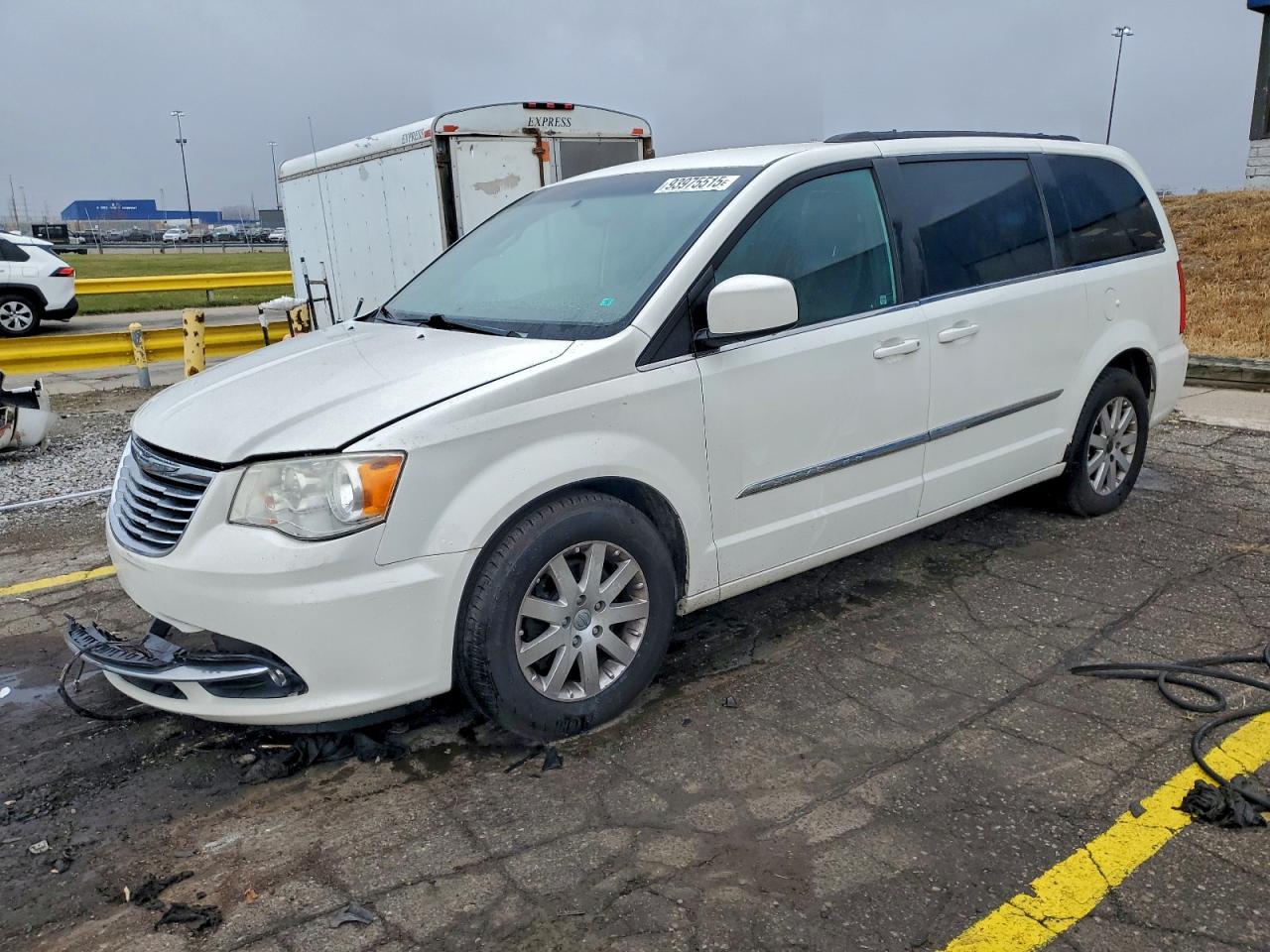 Lot #3304547461 2013 CHRYSLER TOWN & COU