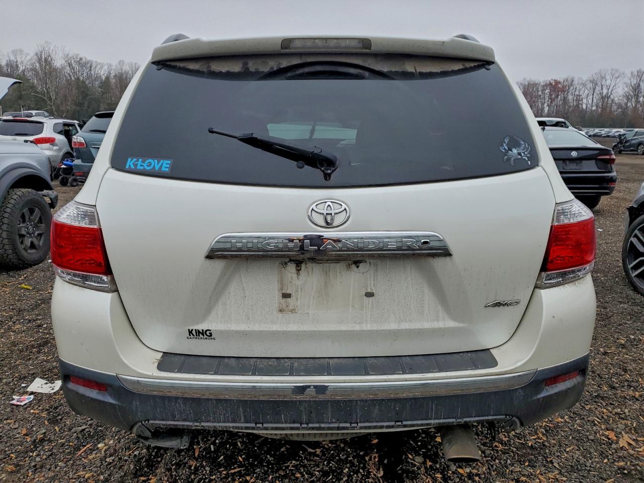 TOYOTA HIGHLANDER BASE