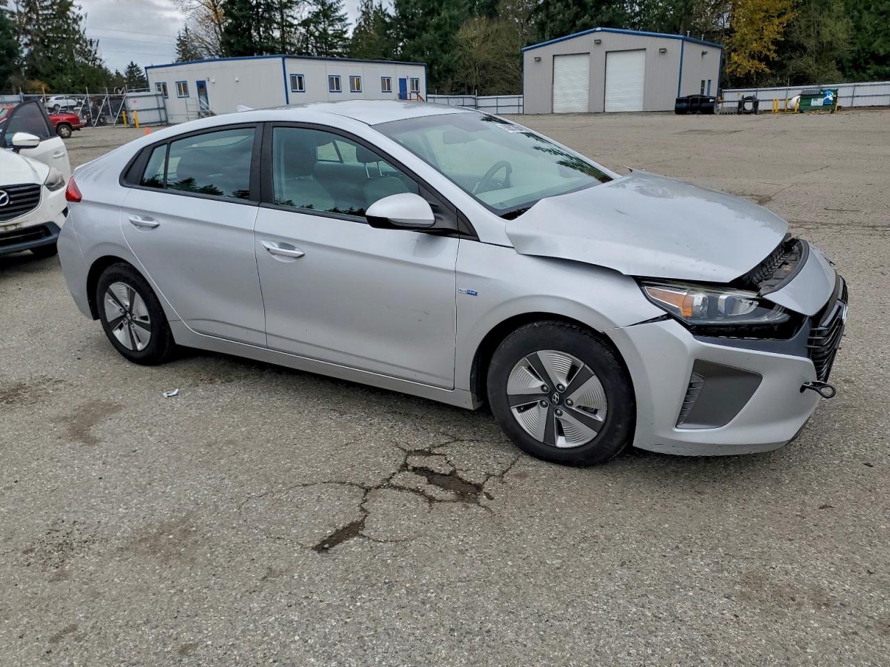 HYUNDAI IONIQ BLUE