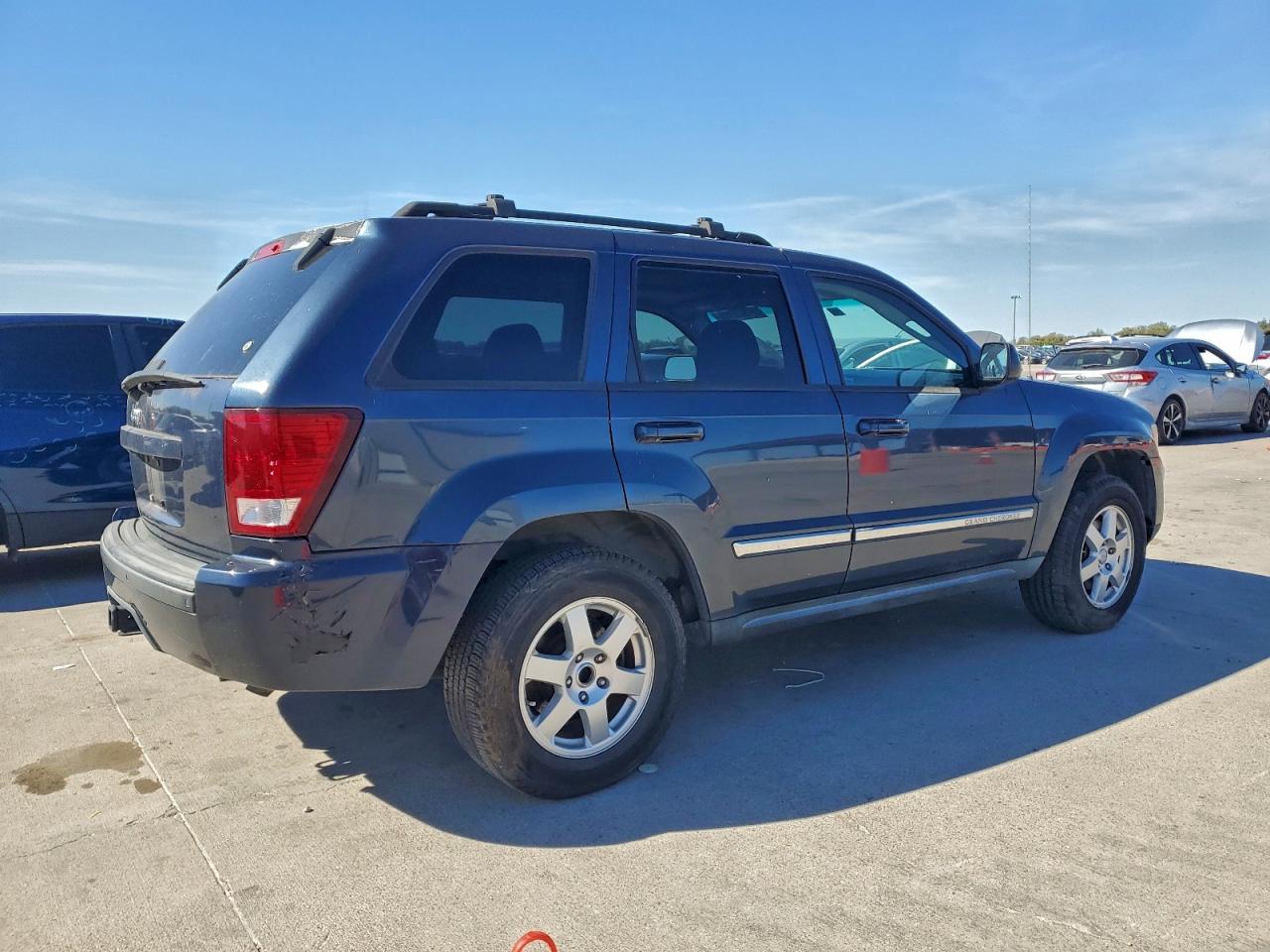 JEEP GRAND CHEROKEE LAREDO