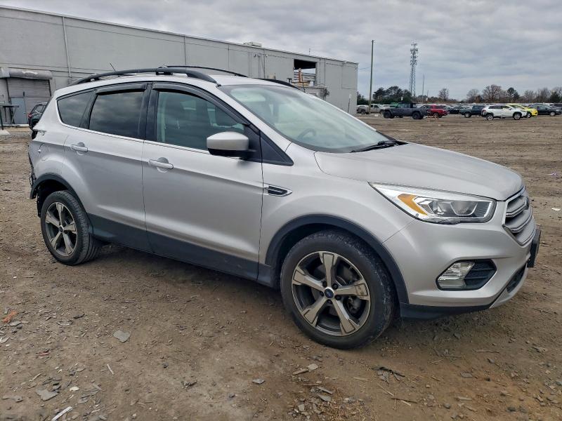 2017 FORD ESCAPE SE #3301847461