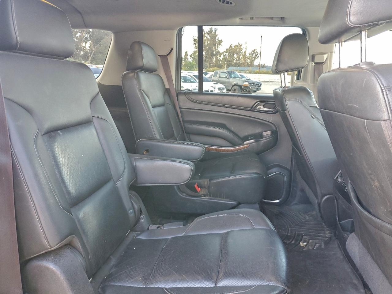 CHEVROLET SUBURBAN K1500 PREMIER