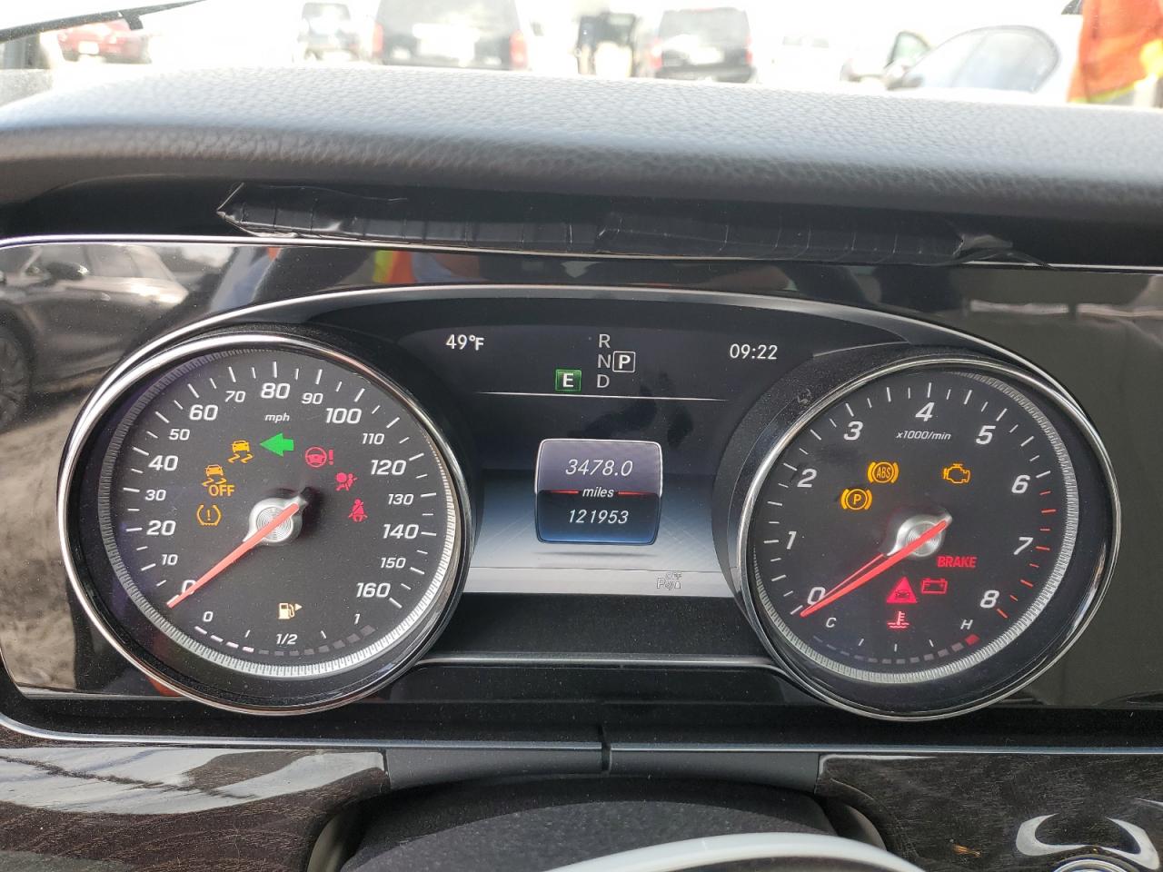 MERCEDES-BENZ E-CLASS 300