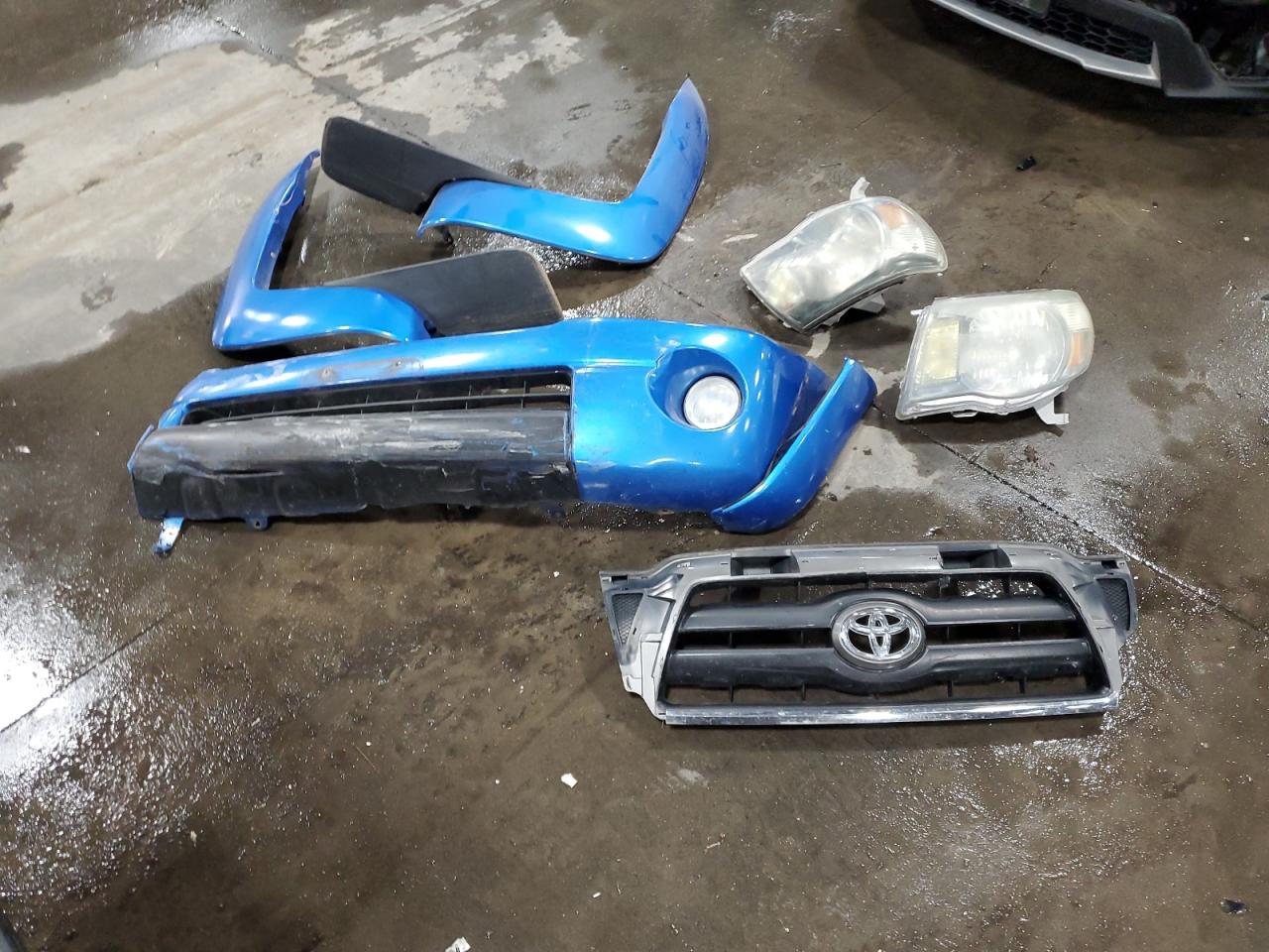 TOYOTA TACOMA DOUBLE CAB