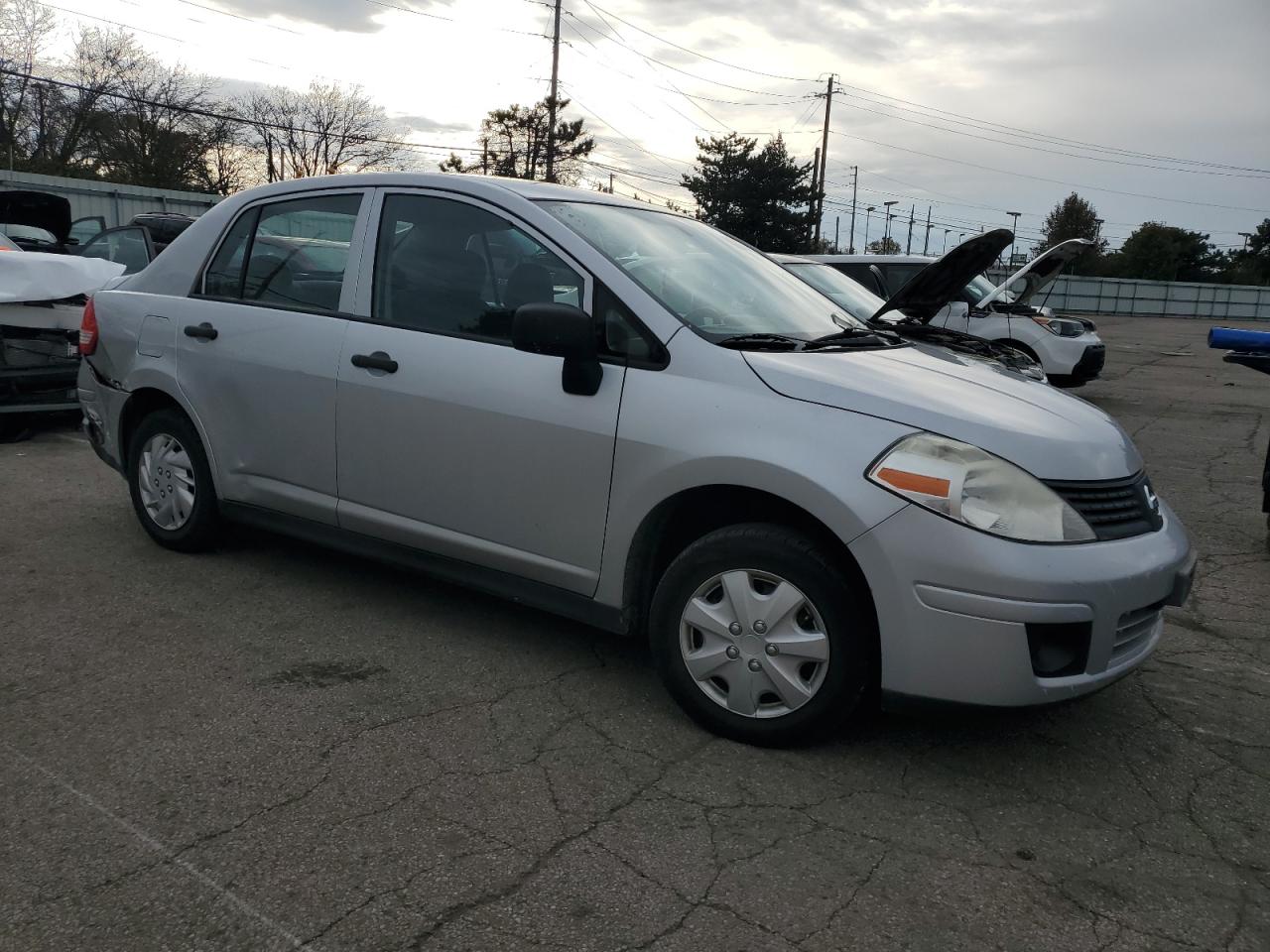NISSAN VERSA S