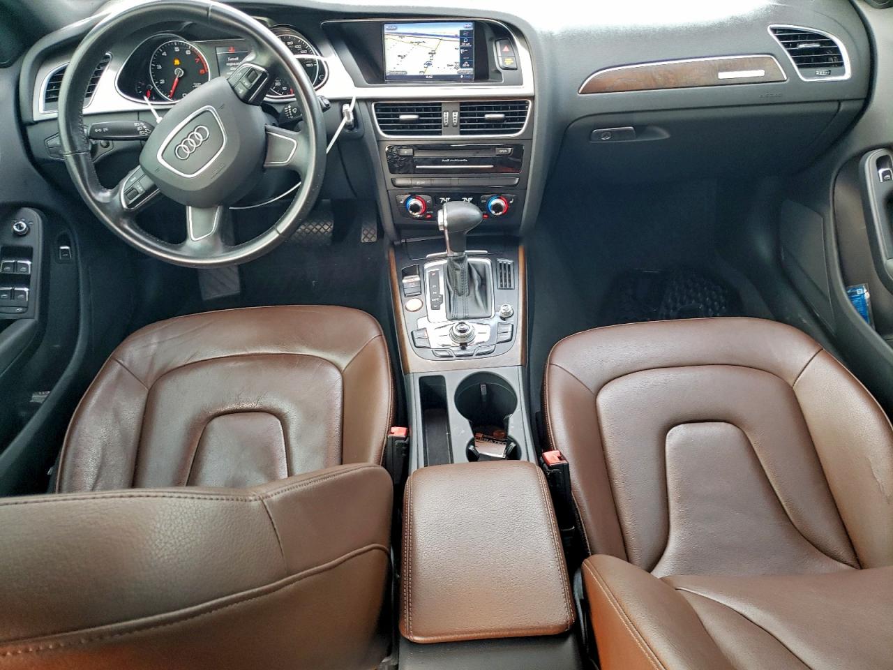 AUDI A4 PREMIUM PLUS