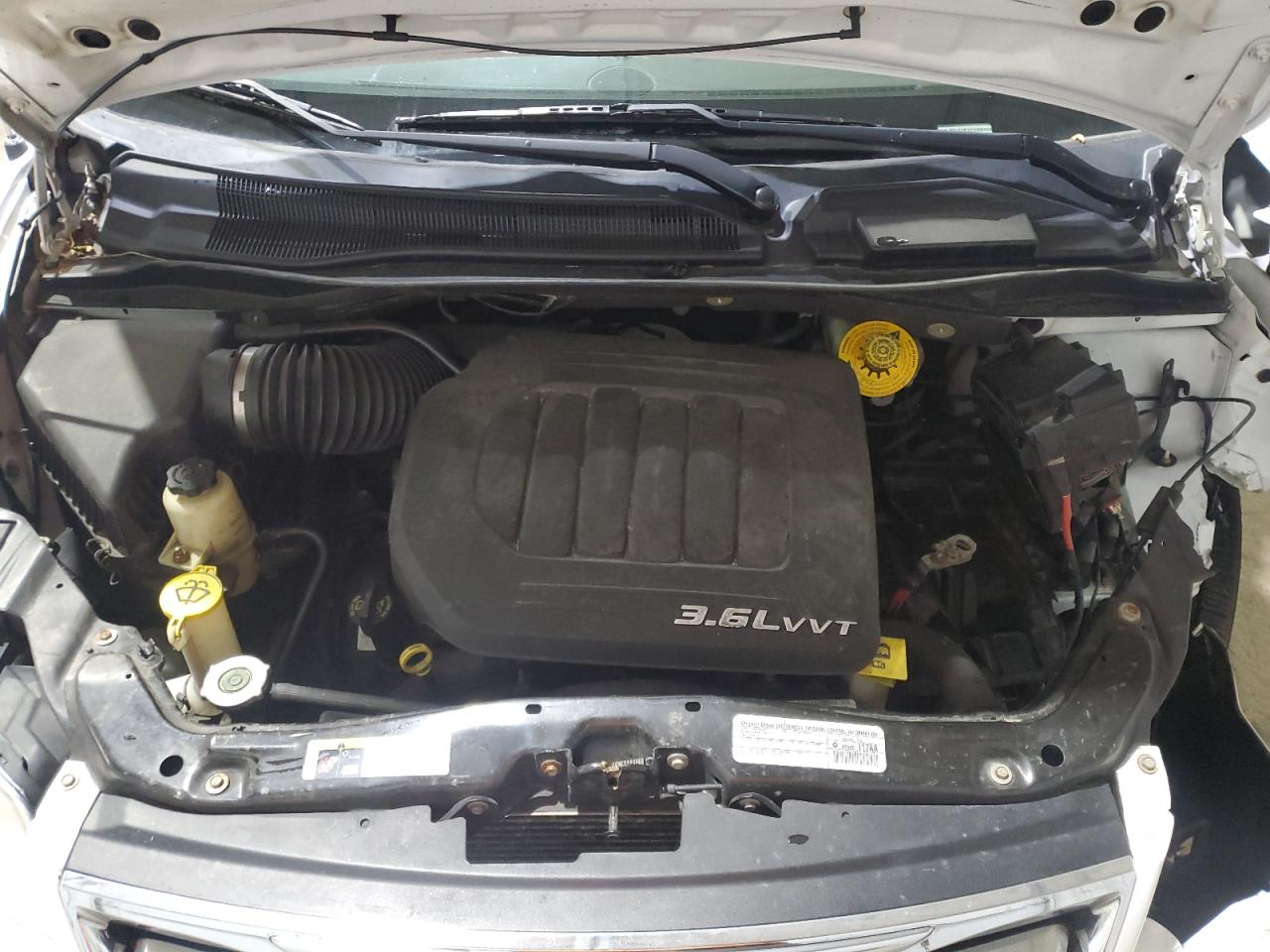 CHRYSLER TOWN & COUNTRY TOURING