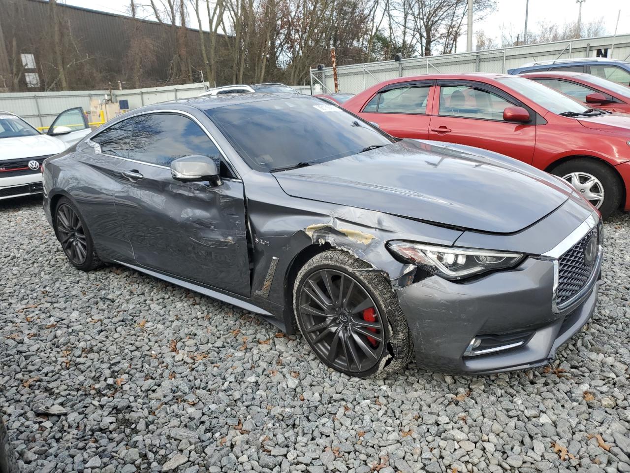 INFINITI Q60 RED SPORT 400