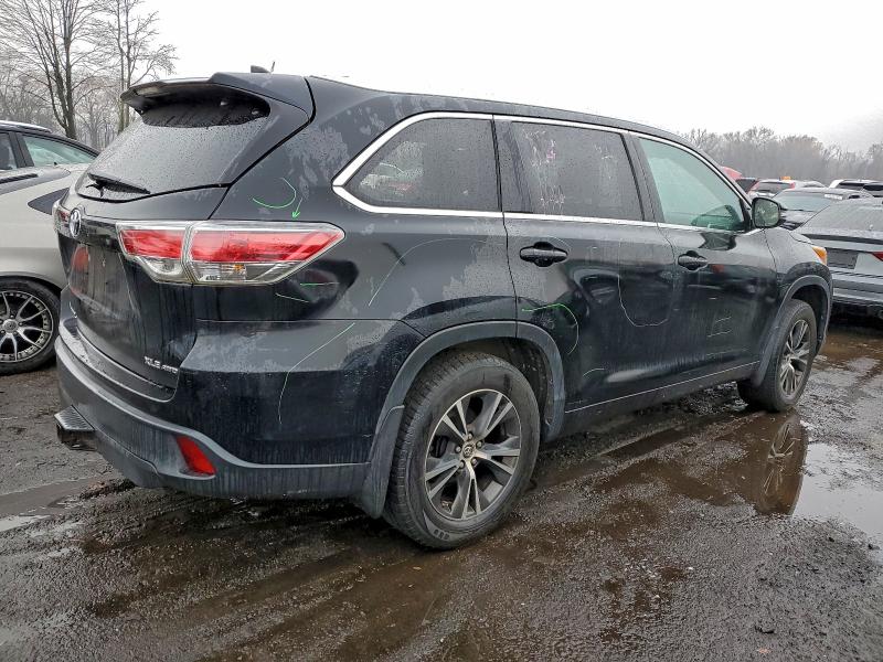 2016 TOYOTA HIGHLANDER #3303723476