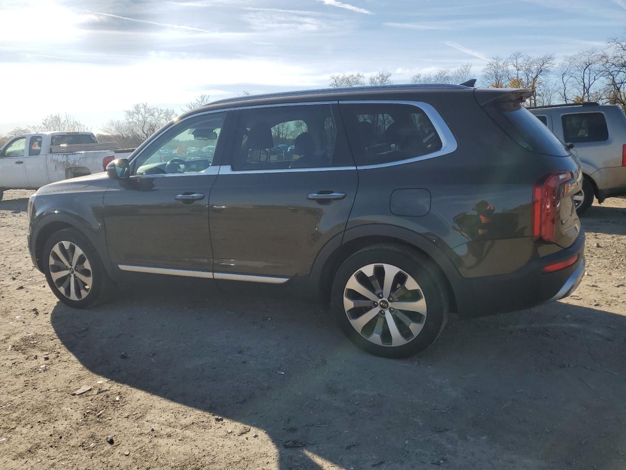 KIA TELLURIDE S