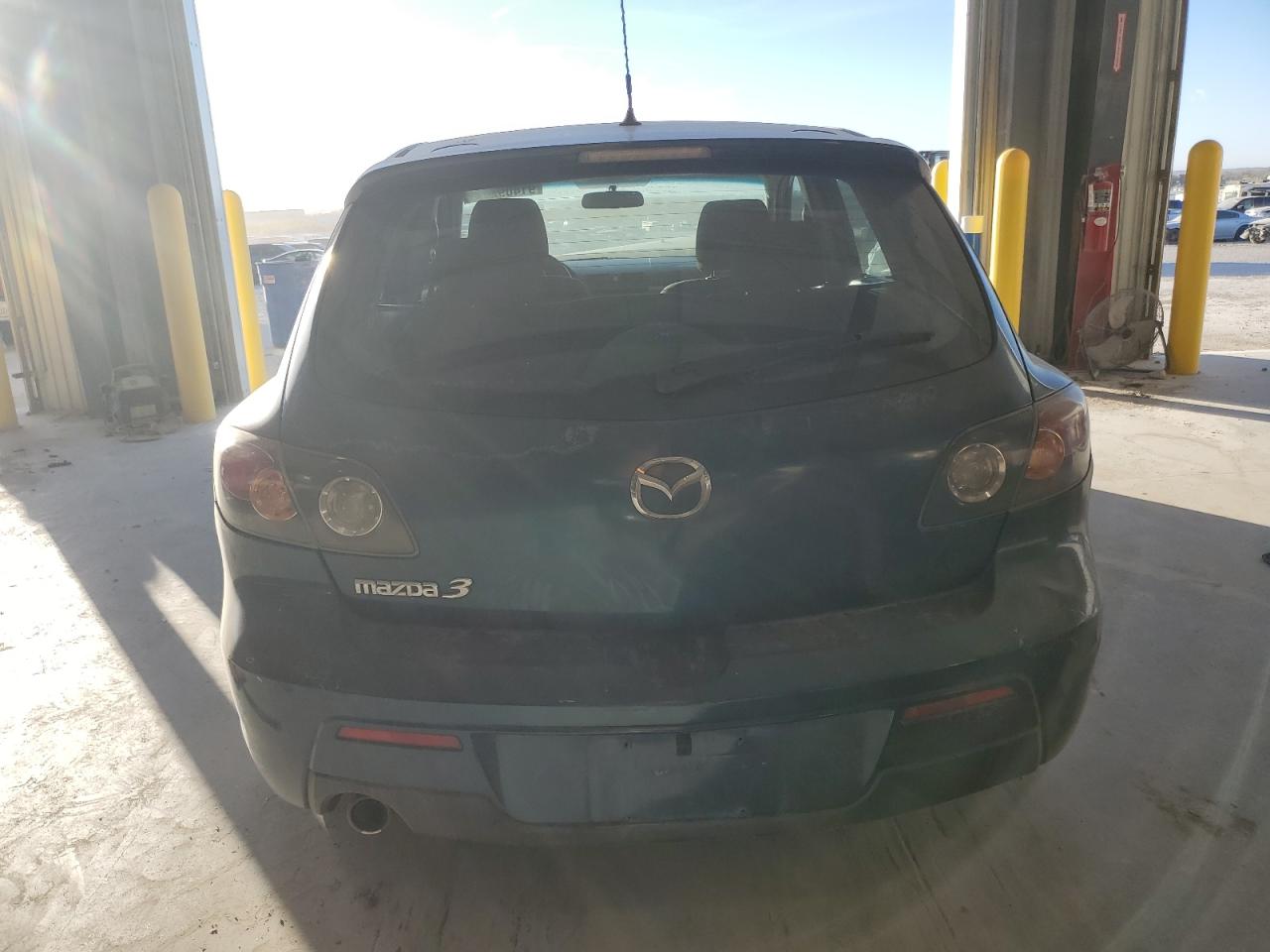 Lot #3283855454 2007 MAZDA 3 HATCHBAC