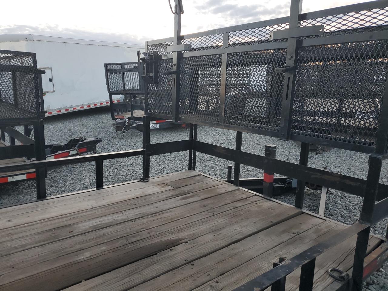 Lot #3309228626 2010 SUPR TRAILER