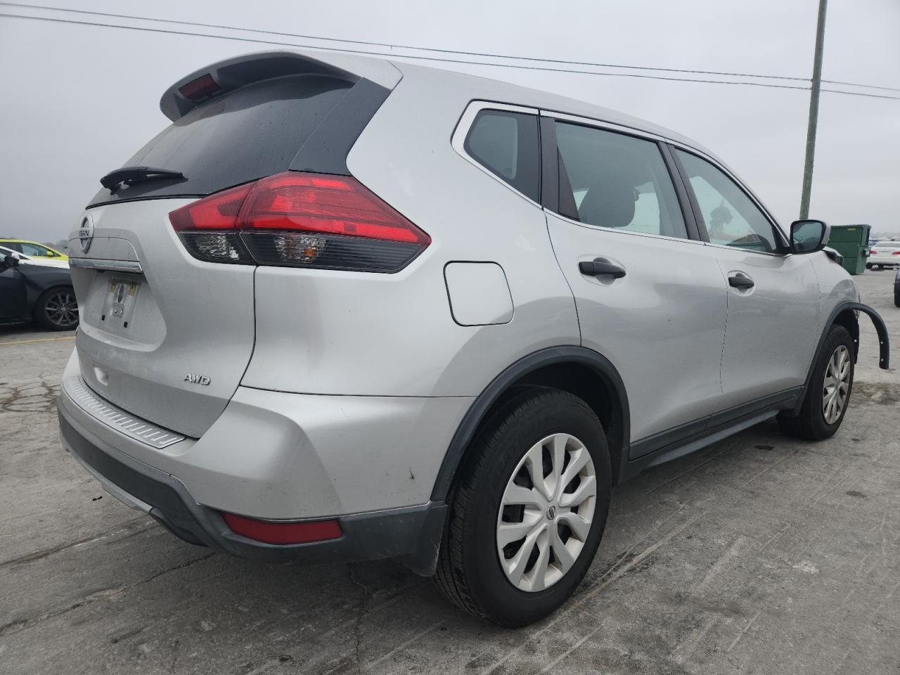 Lot #3308407316 2017 NISSAN ROGUE S