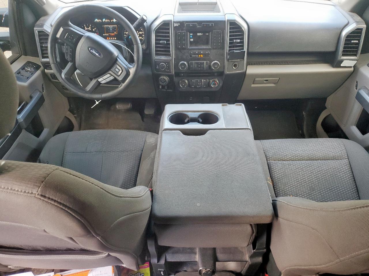 FORD F-150 SUPERCREW