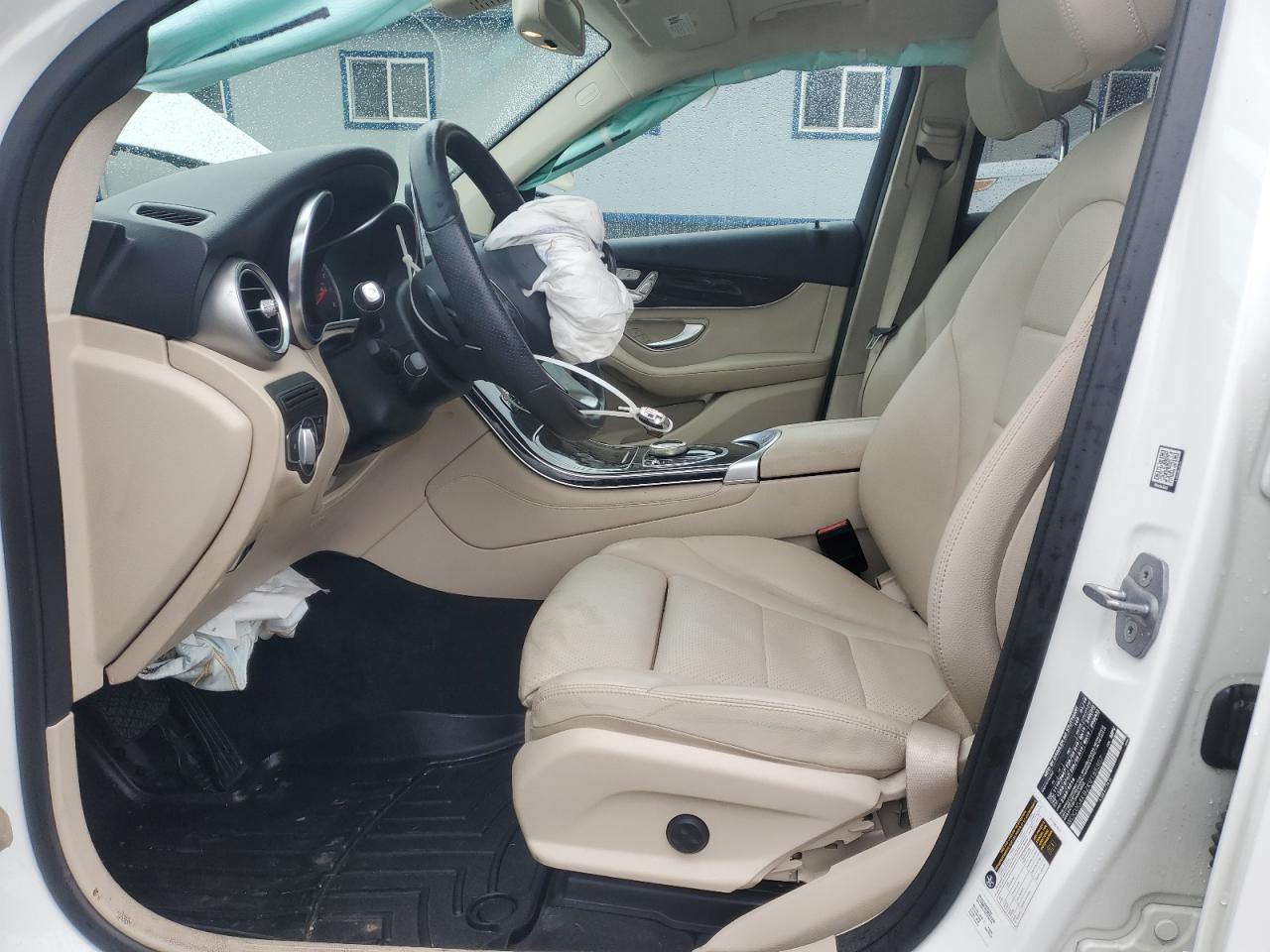 MERCEDES-BENZ GLC-CLASS 300 4MATIC