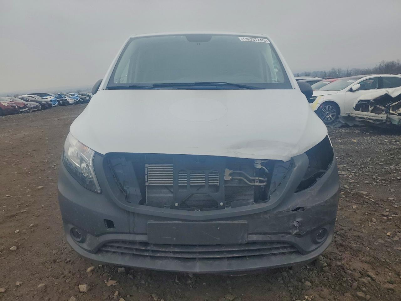 MERCEDES-BENZ METRIS