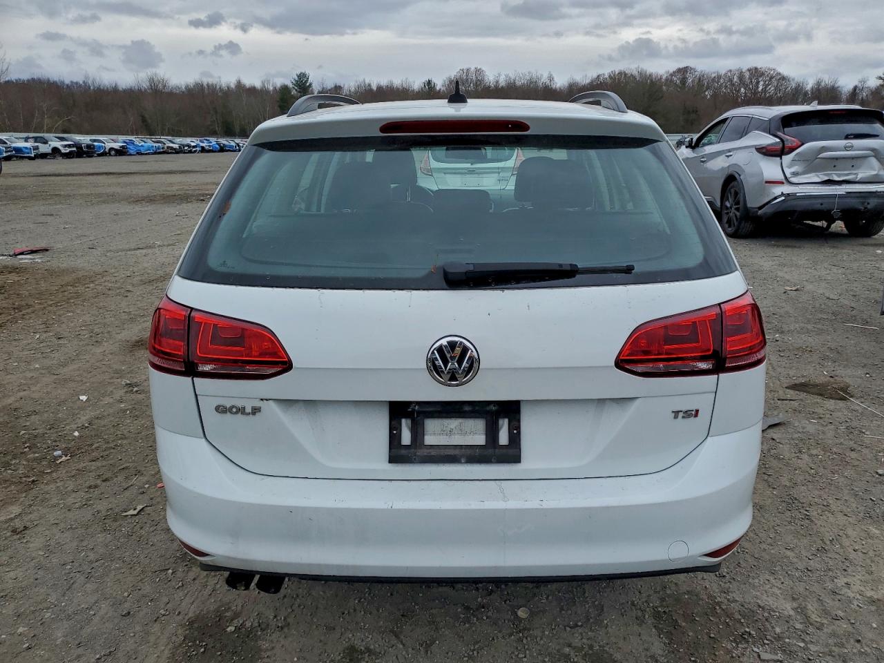 Lot #3317830244 2015 VOLKSWAGEN GOLF SPORT