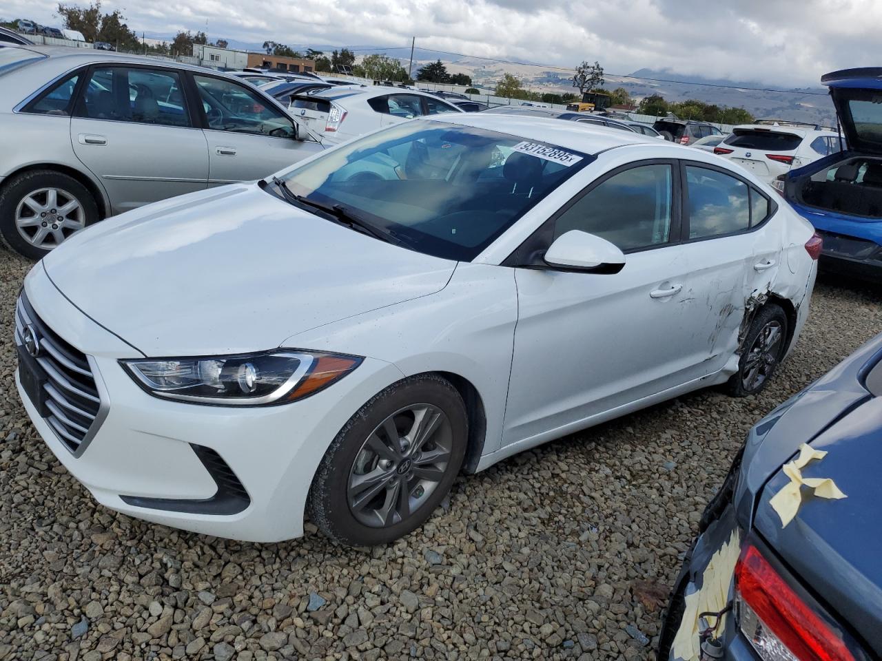 Lot #3304812668 2018 HYUNDAI ELANTRA SE