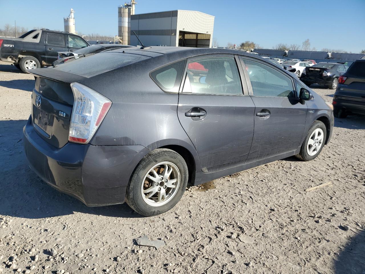 TOYOTA PRIUS