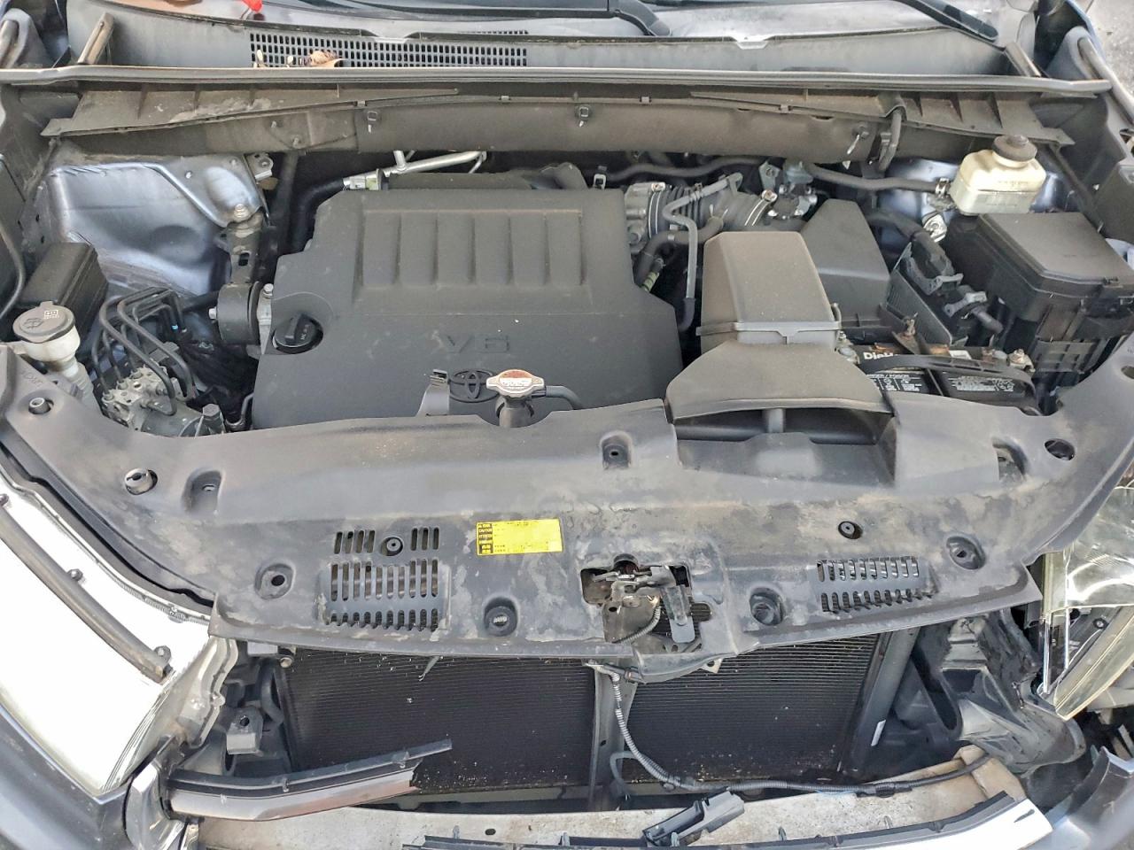 TOYOTA HIGHLANDER XLE