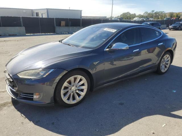 Global Auto Auctions: 2015 TESLA MODEL S 85