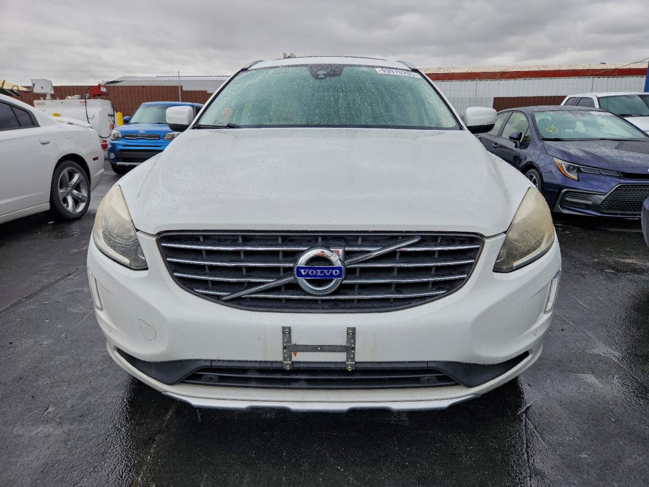Lot #3316790402 2015 VOLVO XC60 T5 PR