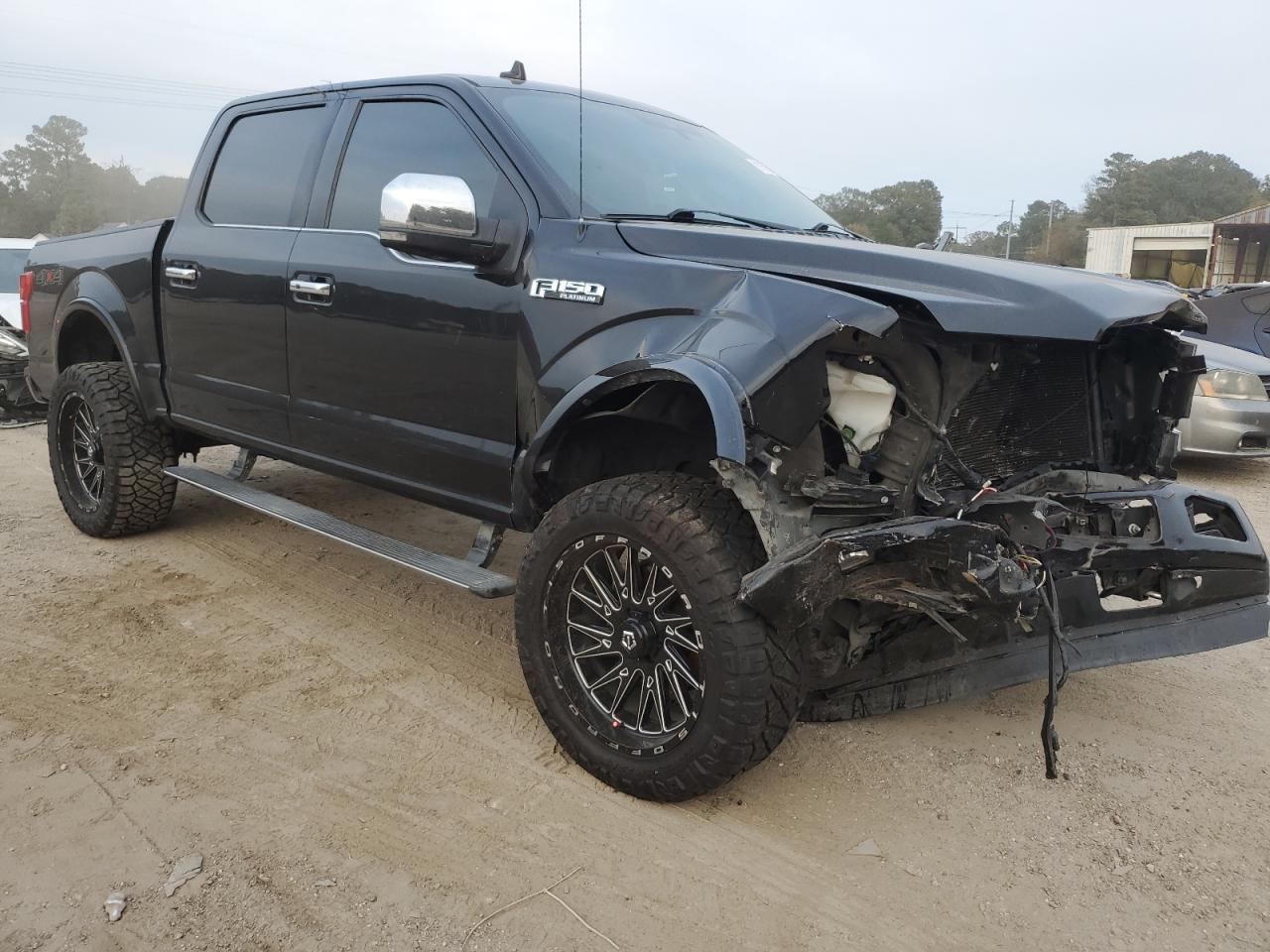 Lot #3311641258 2019 FORD F150 SUPER