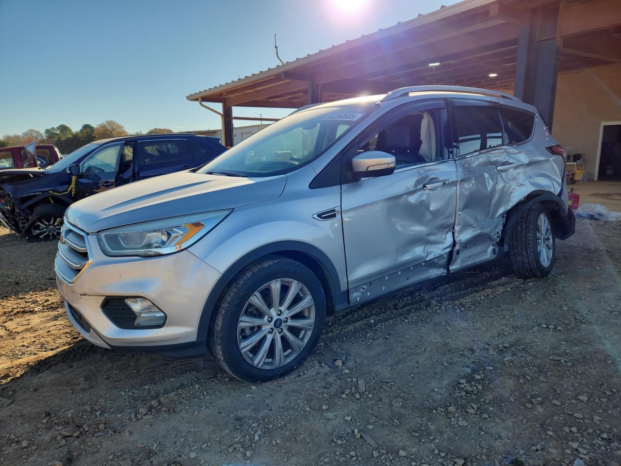 FORD ESCAPE TITANIUM