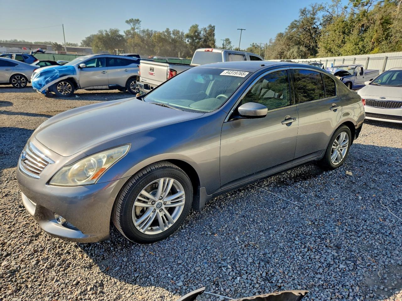 INFINITI G37 BASE