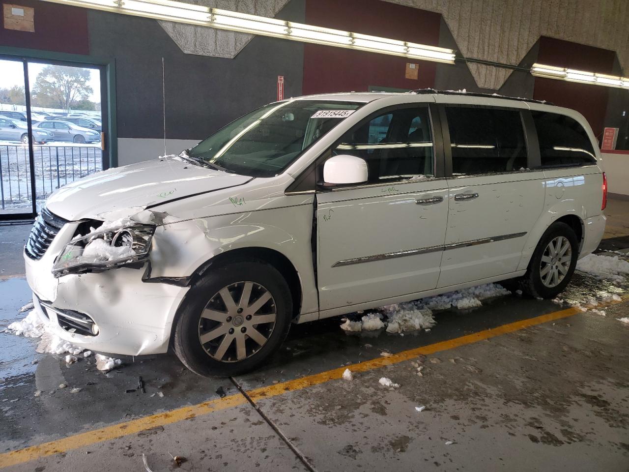 CHRYSLER TOWN & COUNTRY TOURING