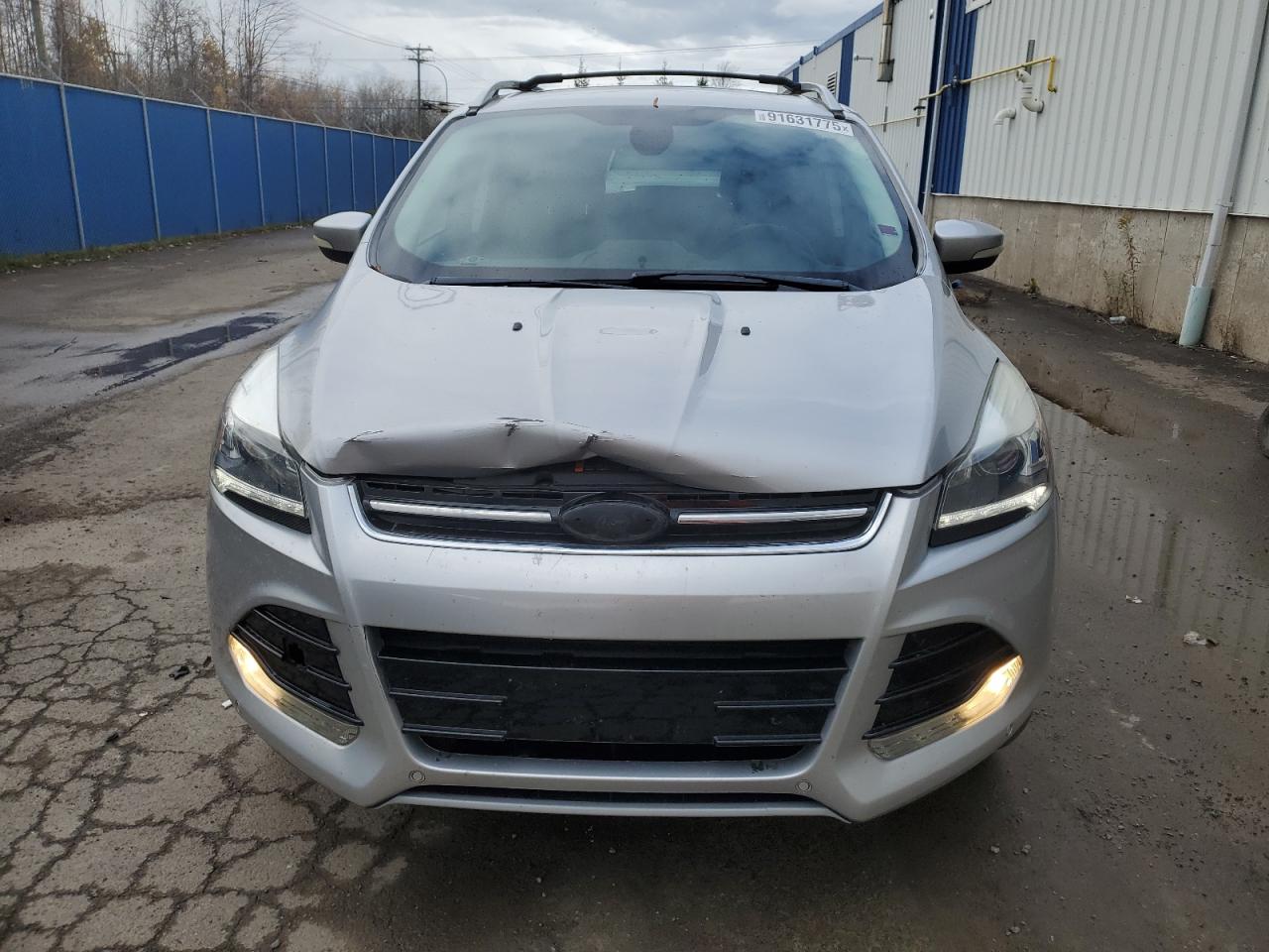 FORD ESCAPE TITANIUM