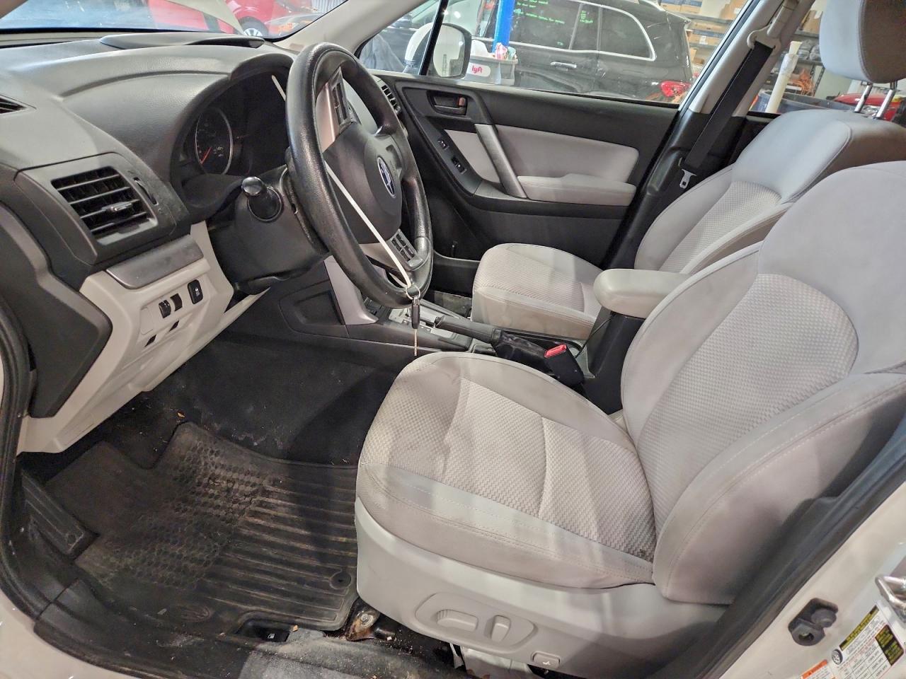 SUBARU FORESTER 2.5I PREMIUM