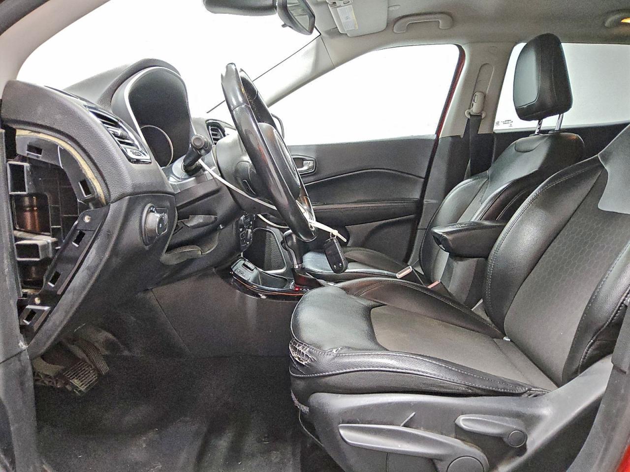 Lot #3309207641 2021 JEEP COMPASS LA