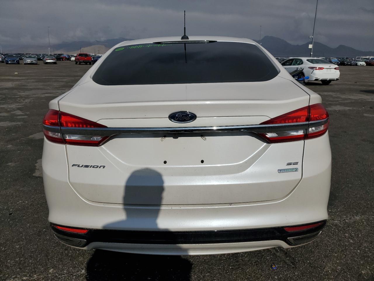 FORD FUSION SE